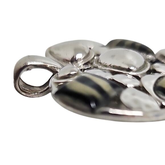 Beautiful Silverplate w/Black and Gold Striped Hammered Metal Heart Pendant 2" - Picture 4 of 5